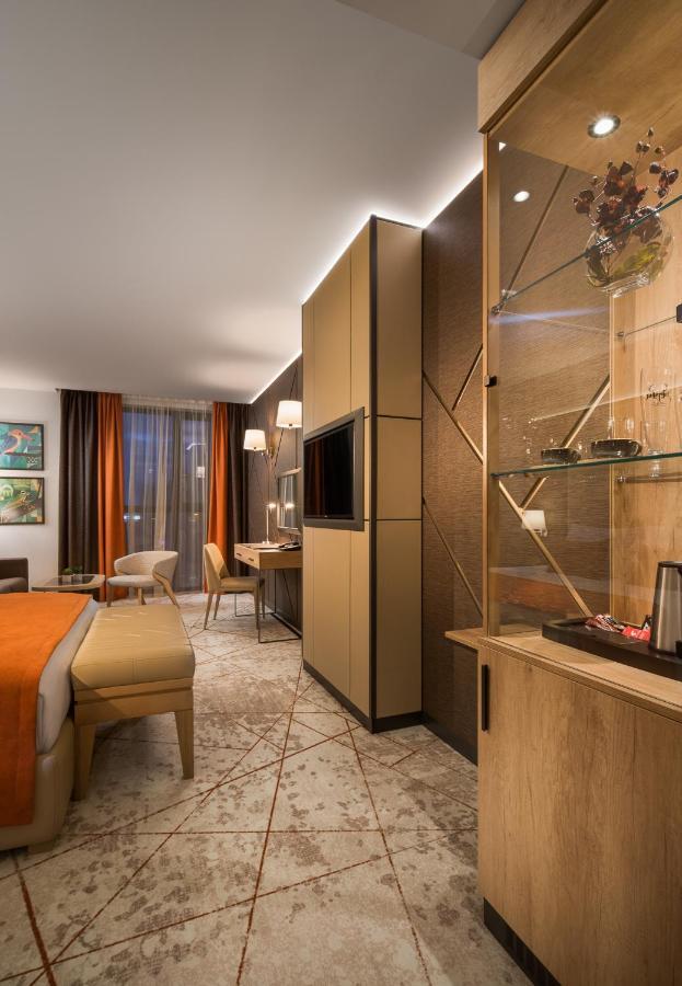 Hotel Jaegerhof 플로브디프 외부 사진